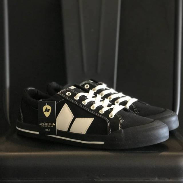 macbeth eliot black cement