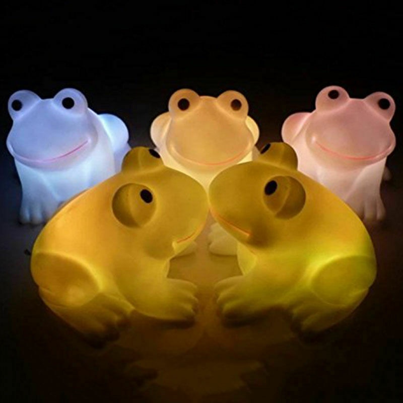 Cute LED Night Light Frog Shape Colorful Color Room Bar Lamp Changing B0Z3 
