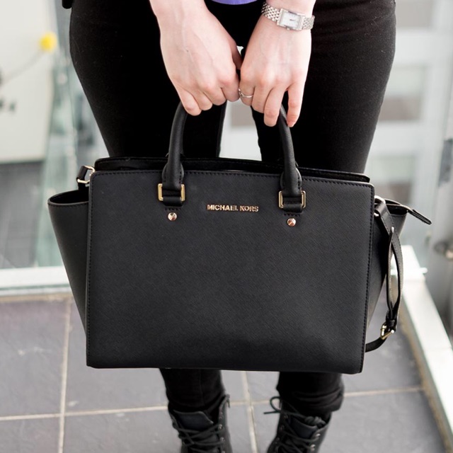 Review: MICHAEL by Michael Kors Selma Large East West Satchel - Elle Blogs