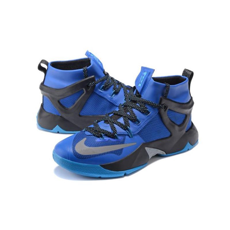 nike ambassador viii