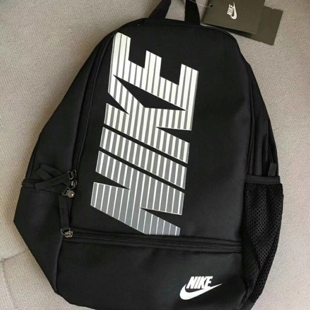 plain black nike bag