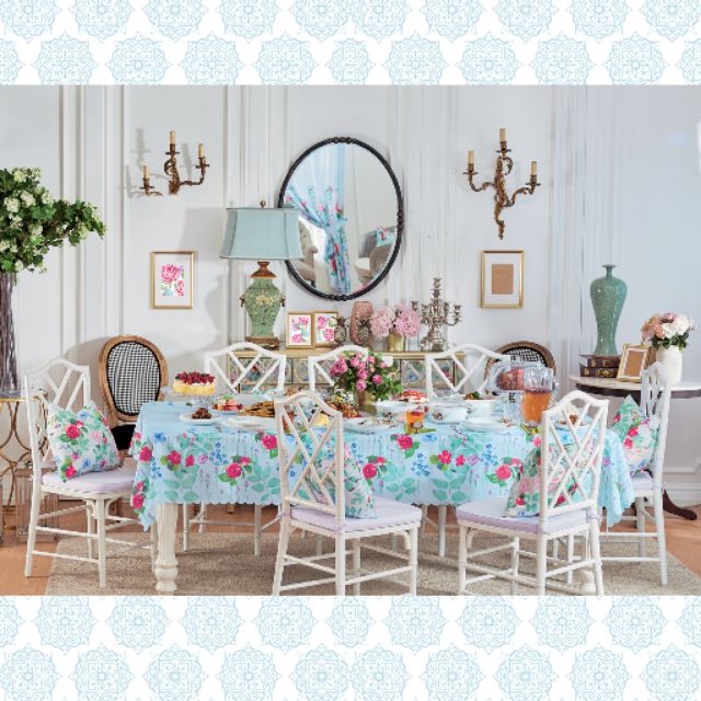table runner for square table