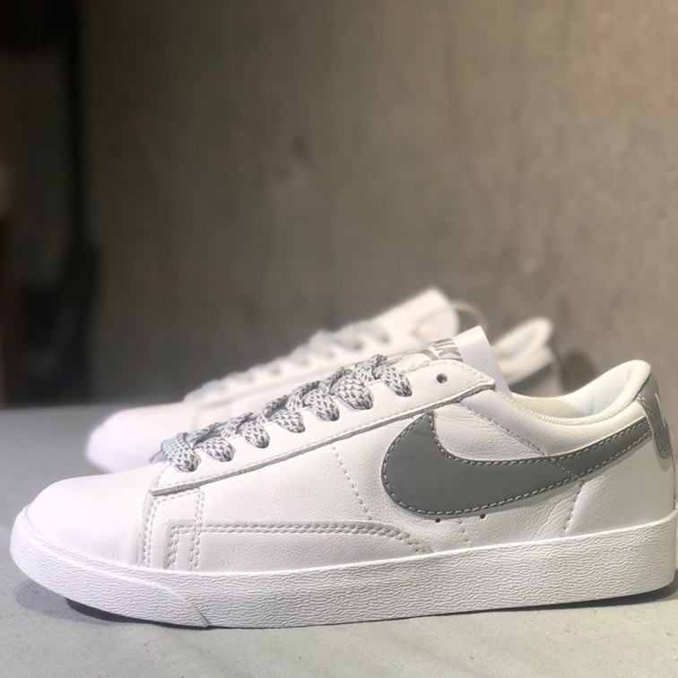 nike blazer mid lace length