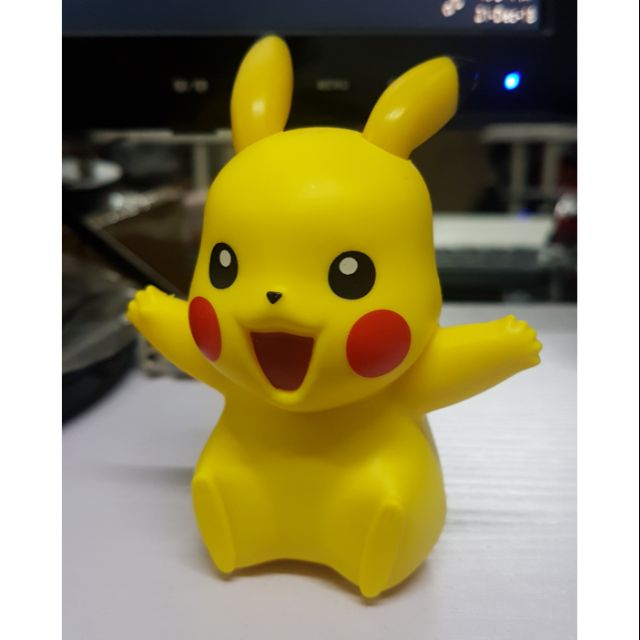 mcdonalds pikachu toy