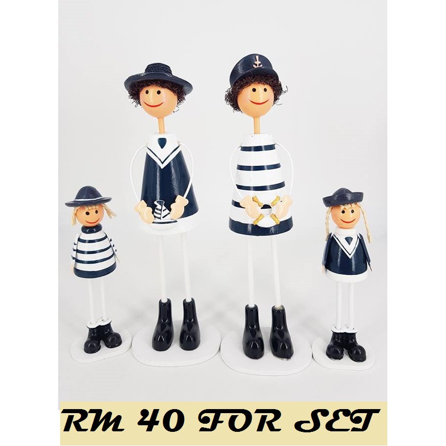 Wood Hand Painted Family Doll 1(Stand Version 4 in 1) RM40