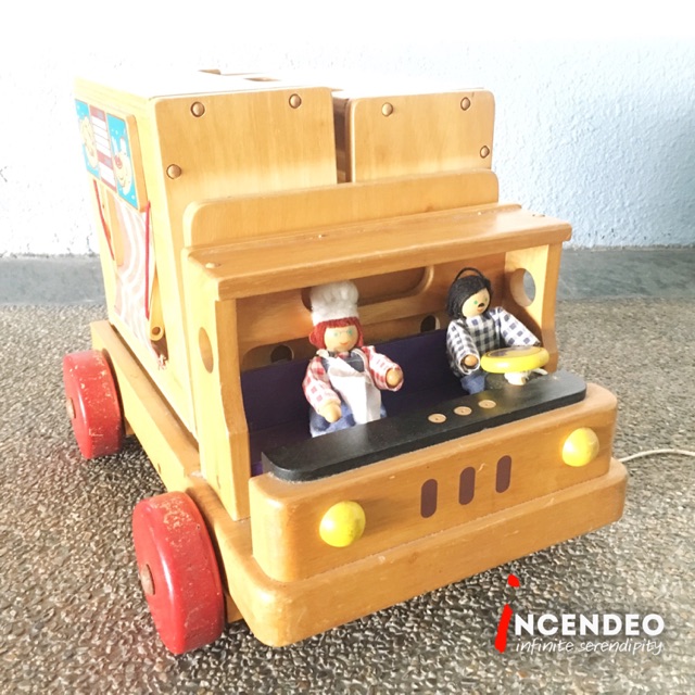 wooden food truck toy