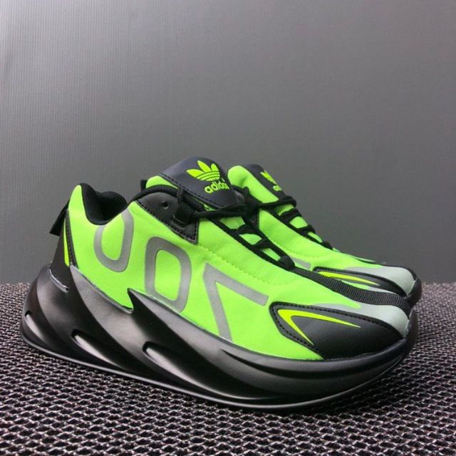 shark waverunner 700