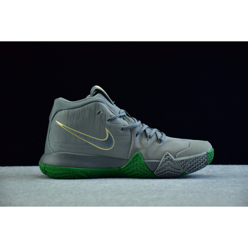 kyrie irving 4 ncaa