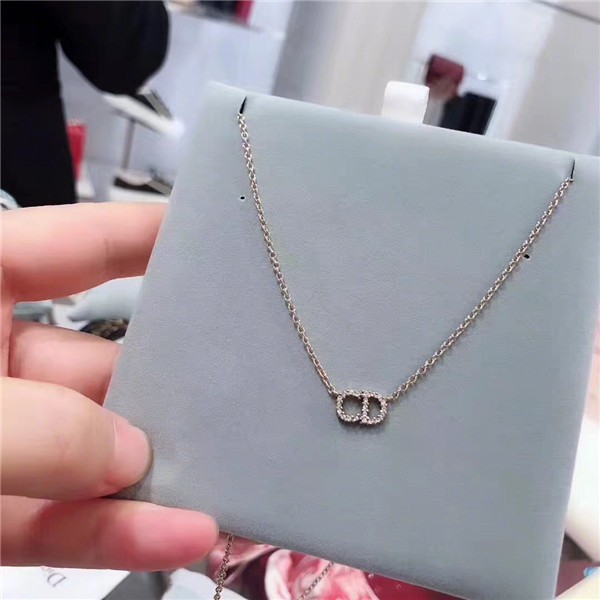New Dior Dior Clair D Lune New Light Gold Cd Letter Shiny Rhinestone Necklace Ladies Necklace Shopee Malaysia