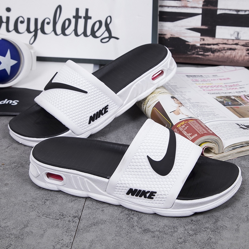 nike waterproof slippers