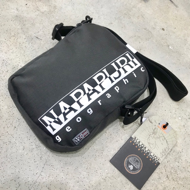 napapijri happy cross body bag