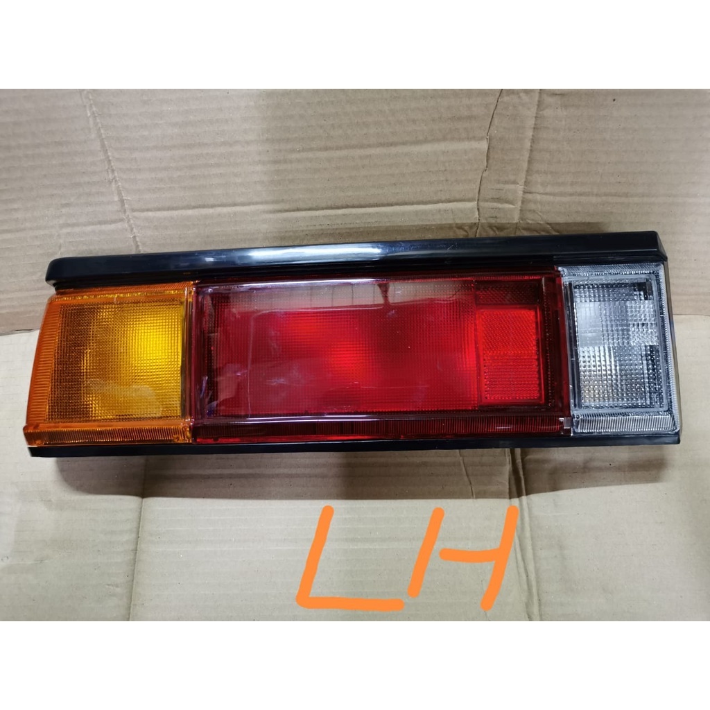 TOYOTA KE70 DX REAR TAIL LAMP WITHOUT SOCKET Shopee Malaysia