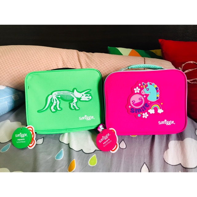 smiggle backpack and lunch box