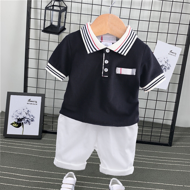 tshirt and shorts outfit