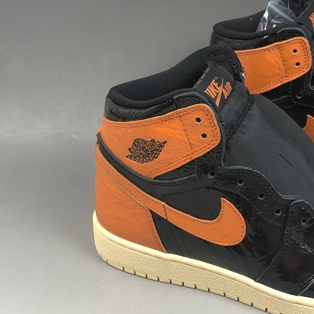 jordan 1 retro high og black pale vanilla starfish