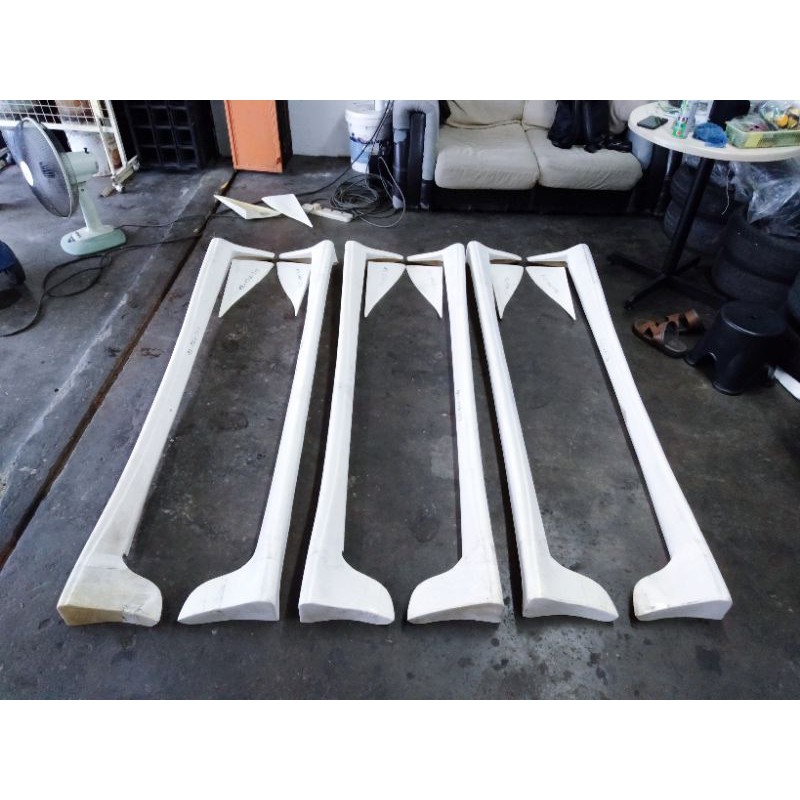 FRP SIDE SKIRT HONDA CIVIC EG 4DOOR CIVIC EG HONDA TYPE R MUGEN POWER