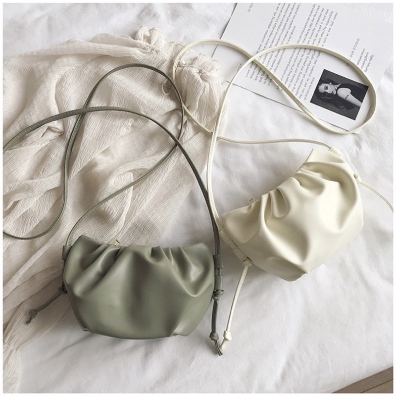 READYSTOCK CUTE CLOUD SLING BAG CROSSBODY | Shopee Malaysia