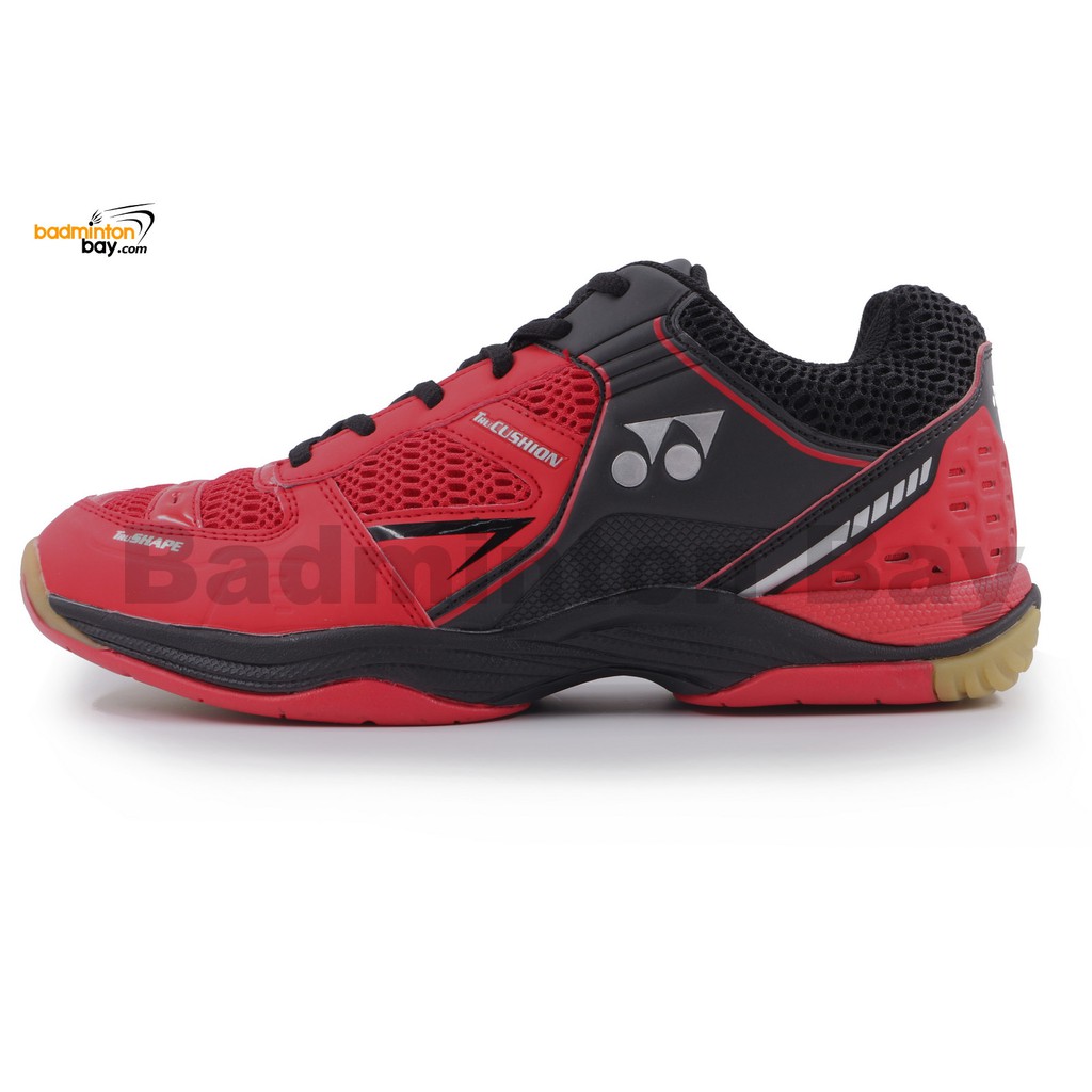 yonex aero comfort 2