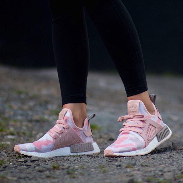 nmd xr1 pink camo