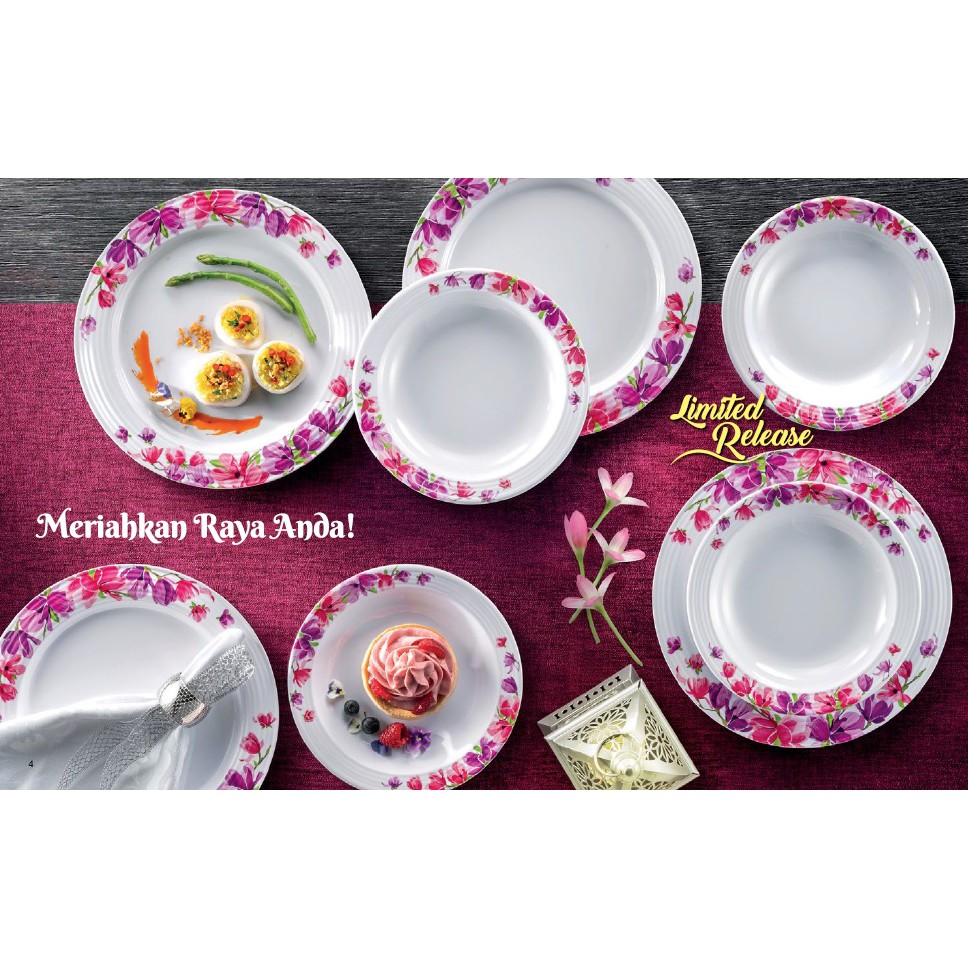 Tupperware Garden Blooms Melamine Set