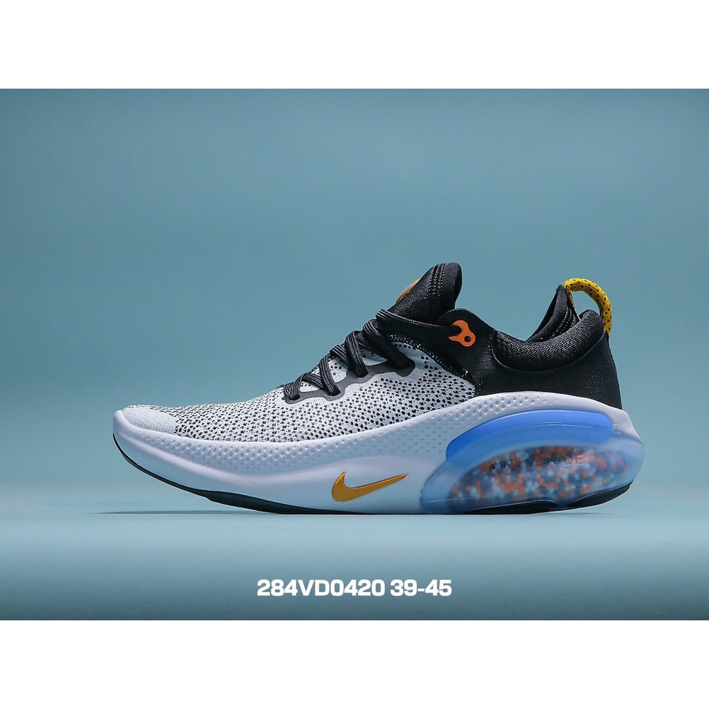 cushioned nike shoes