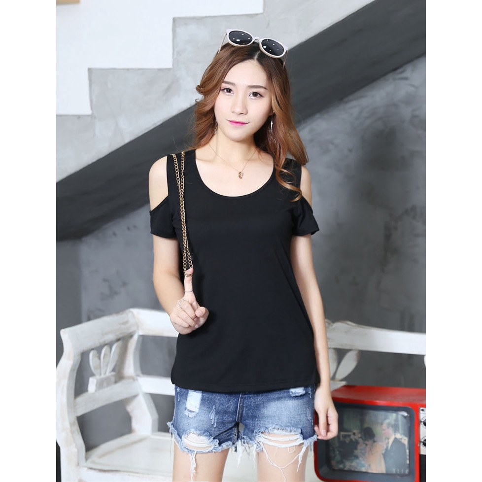 exposed shoulder shirt