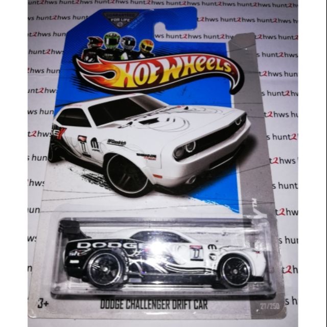 hot wheels dodge challenger drift car