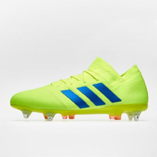 13.5 football boots