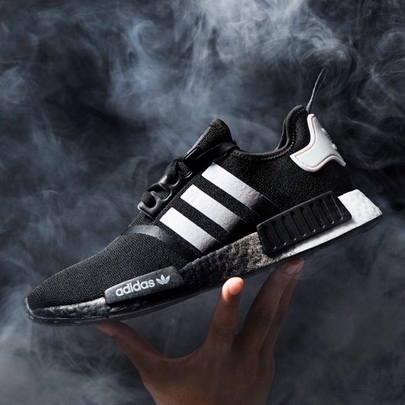 adidas nmd r1 eg7399