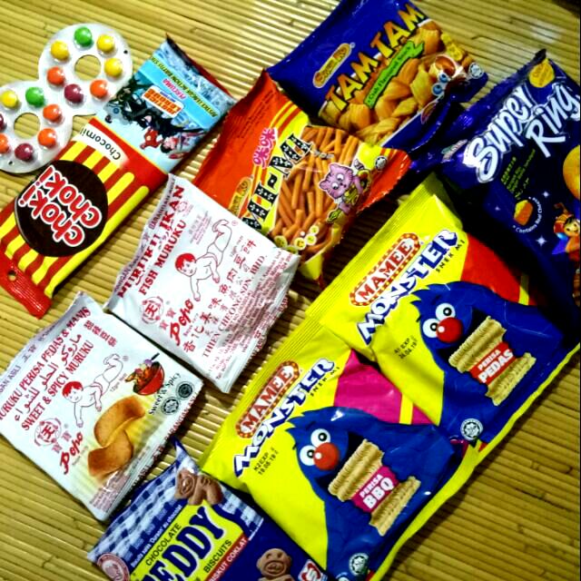 Mix Snack 10 In 1 Jajan Pack Mamee Teddy Super Ring And More Shopee Malaysia