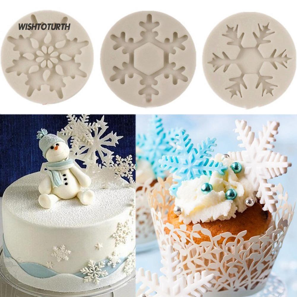 CHRISTMAS TEDDY BEARS SILICONE MOULD FOR CAKE TOPPERS CHOCOLATE ETC