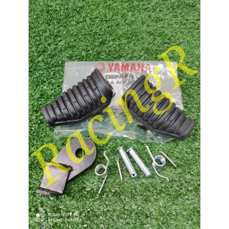 Yamaha Y125 Y125Z LC135 5S LC5S Front Footrest Set Pemijak Depan Pijak