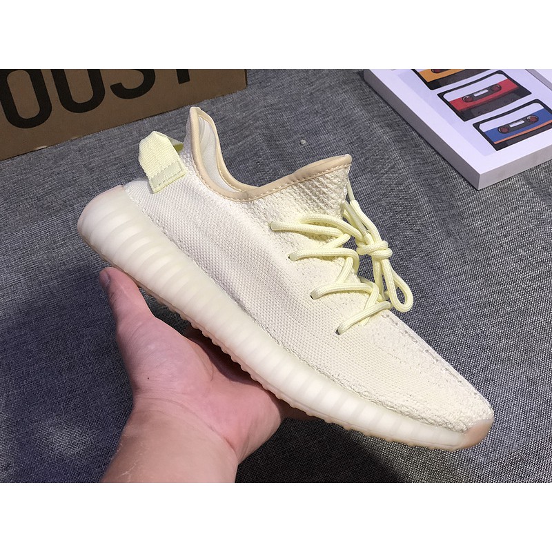 yeezy butter us 9 5 Wo mens Fashion Carousell Singapore