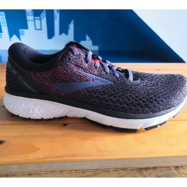 brooks ghost 11 arch support