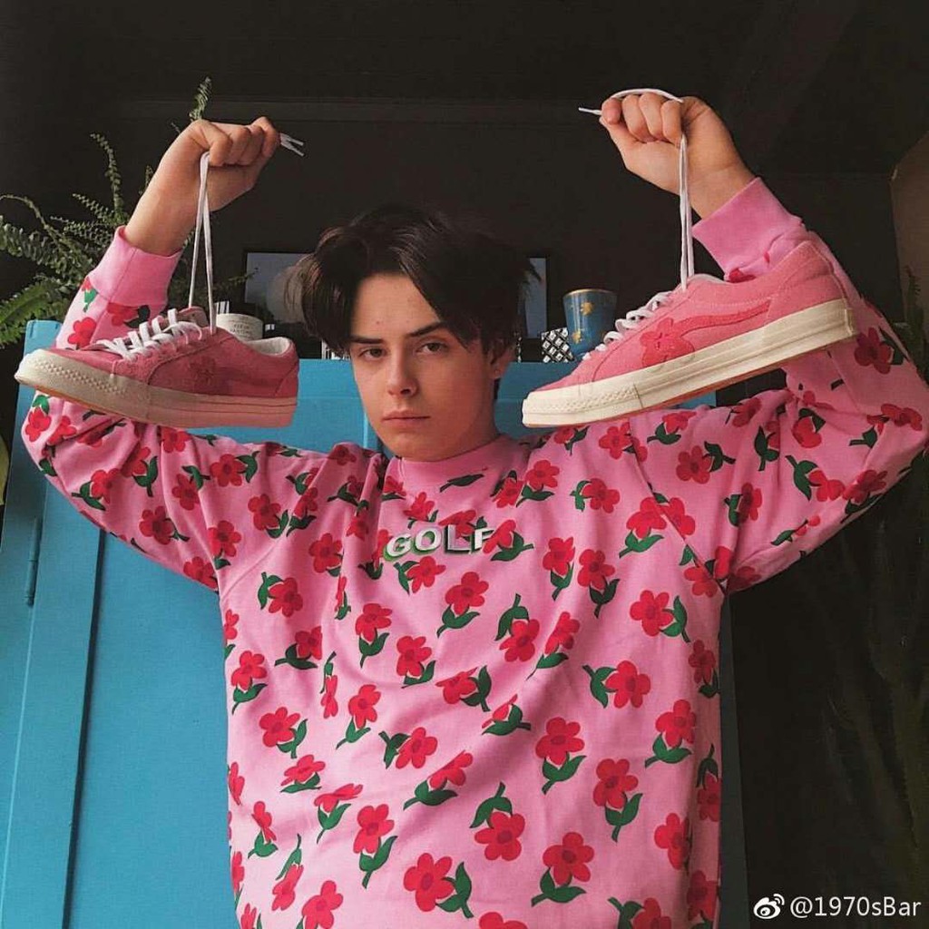 golf flower sweater