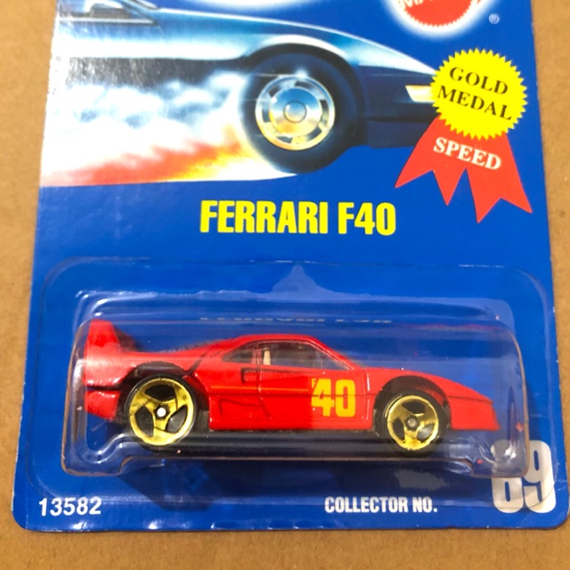 Hot Wheels Ferrari F40 3Spoke Gold Medal | Shopee Malaysia