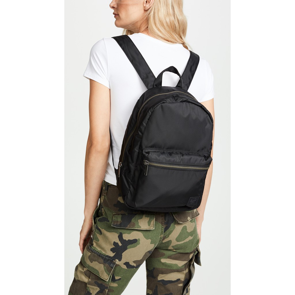 grove small backpack