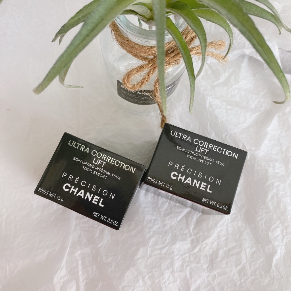 chanel ultra correction lift total eye lift