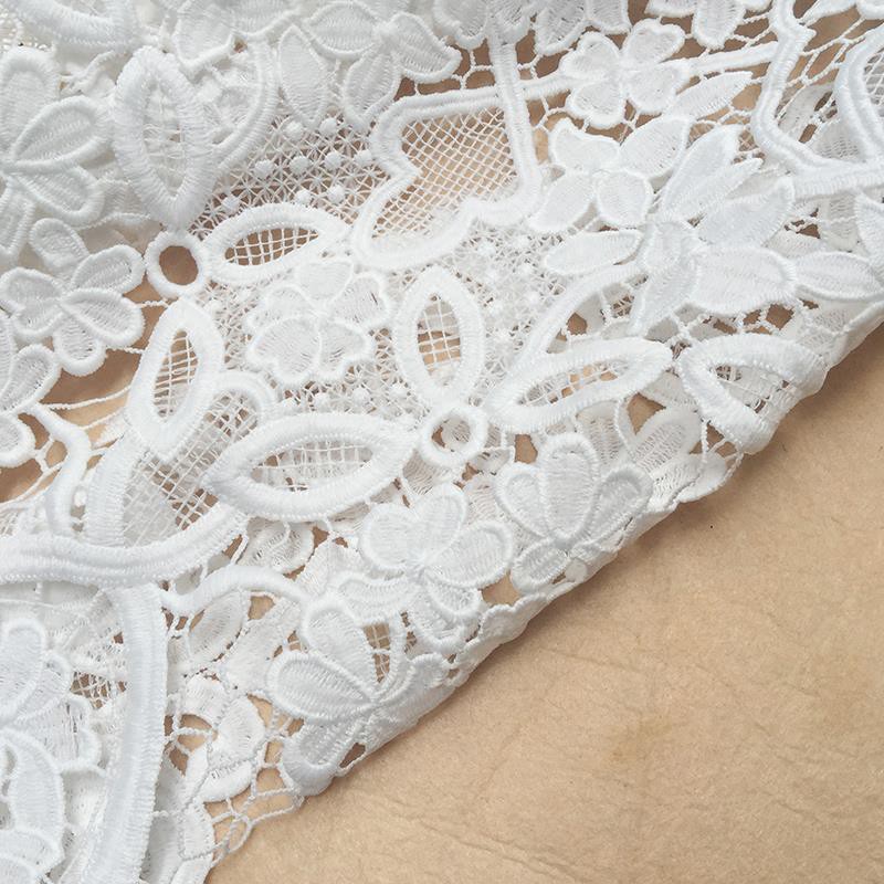 thick lace fabric