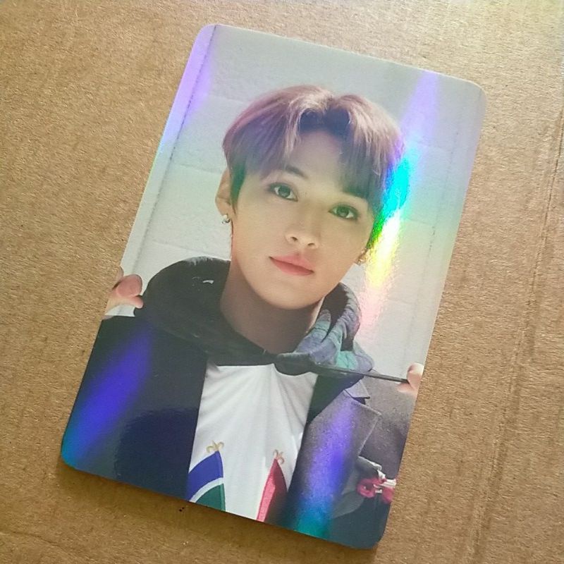 Stray Kids - Christmas EveL Synnara Lee Know Official POB Photocard ...