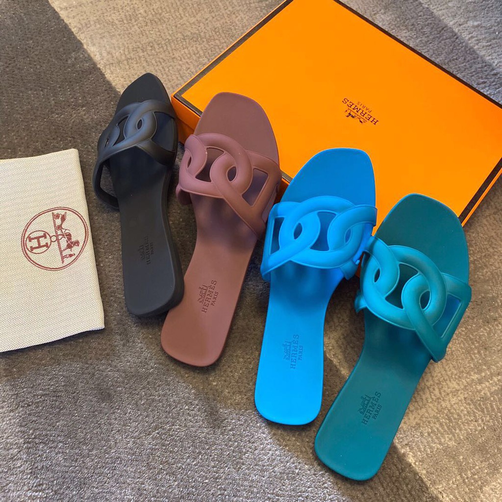 female hermes slippers