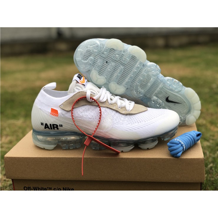 total sport nike vapormax