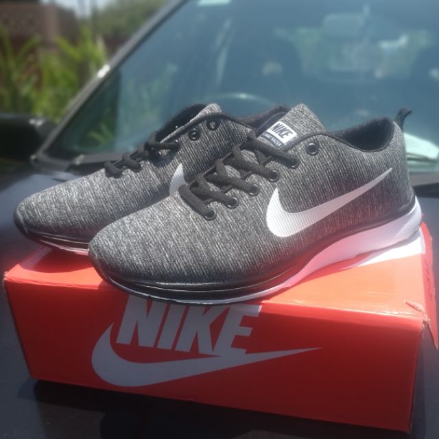 nike stock clearance sale