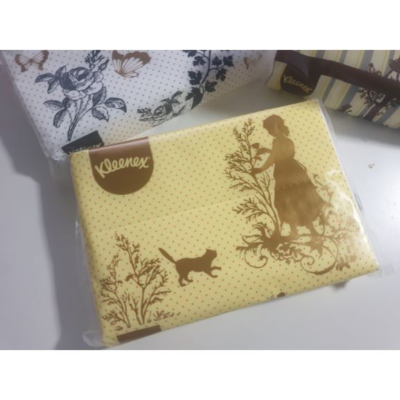 Tissue muka Kleenex sesuai dibawa kemana-mana