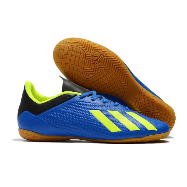 kasut futsal adidas predator