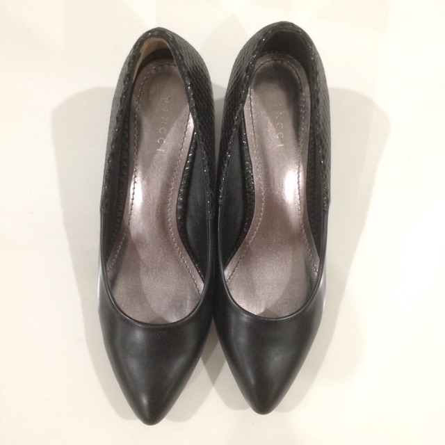 Black short Heels Vincci | Shopee Malaysia