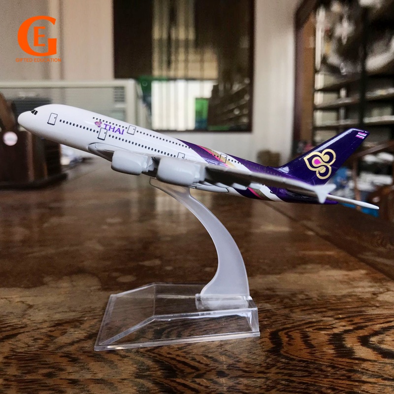 Thai Airways A380 Plane Model Thailand Airbus 380 Airways Diecast Airlines Airplane Aircraft Model Stand 16CM