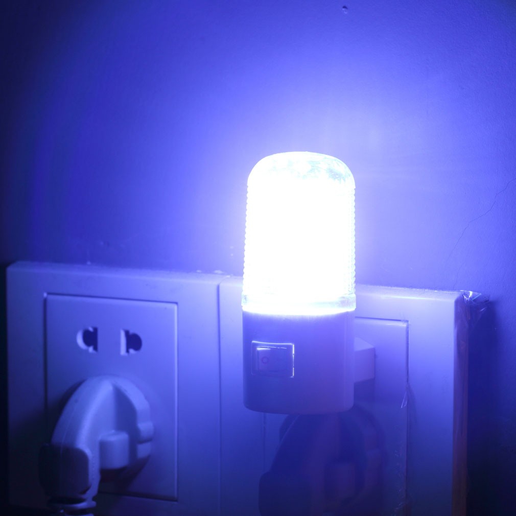 Light Sensitive Wall Light LED Night Lamp Lighting Bulb EU US Plug In Bedroom RO 