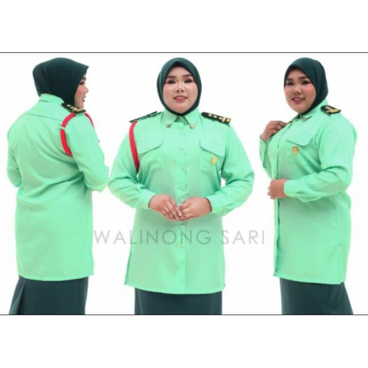 Uniform Krs Guru : Seluar panjang warna sherwood dark green.