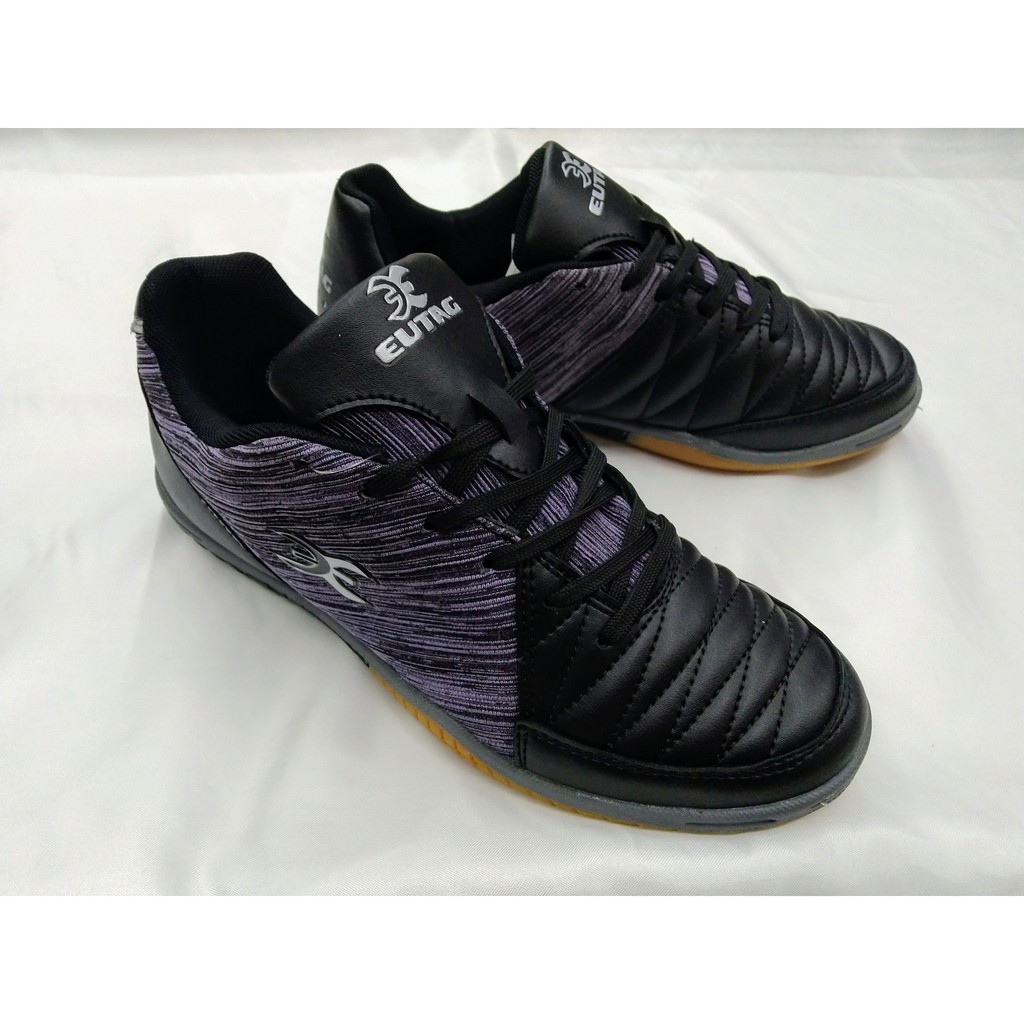 eutag futsal shoes